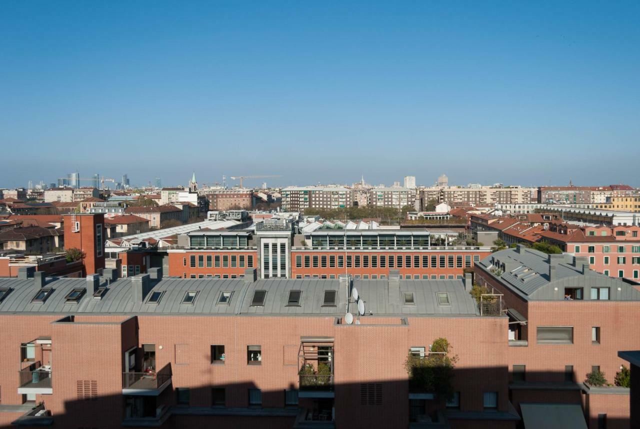 Exclusive Rooftop Apartment With Large Terrace In Solari/Tortona Mediolan Zewnętrze zdjęcie