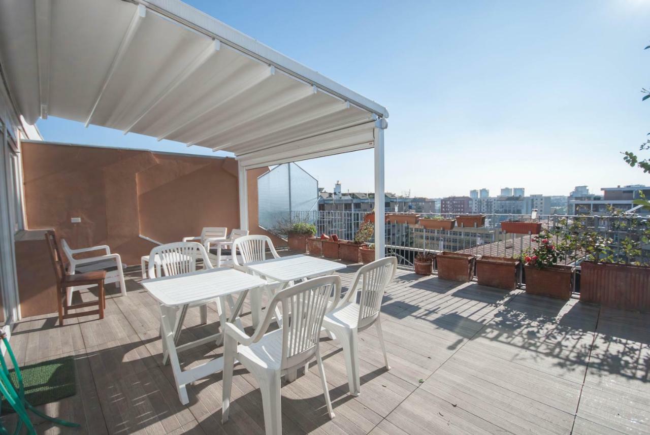 Exclusive Rooftop Apartment With Large Terrace In Solari/Tortona Mediolan Zewnętrze zdjęcie